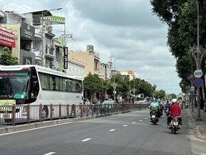 HIẾM chỉ 9.5 tỷ có nhà 3 lầu HXH Quang Trung làm CTY 64m2 ngang 4m ngay CHUỒNG CÚN.