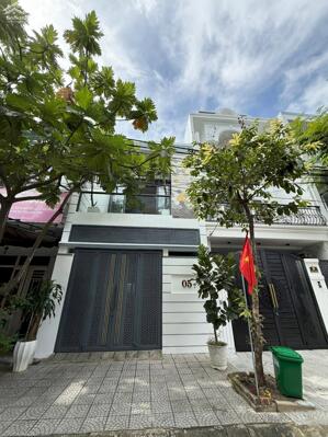 Chính chủ gửi bán nhà 2 tầng MT đường Đặng Huy Tá,P Thanh Khê.Đà Nẵng