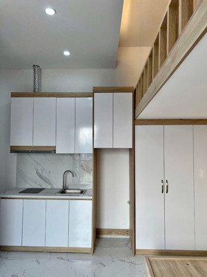 toà chdv phương liệt, gần khu dh bách kinh xây, 45m ra phố, 24pnkk full nt, gpxd, pccc,135tr/thang