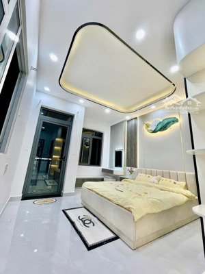 bán nhà riêng hxh đường huỳnh tấn phát gần phú mỹ hưng, 4 tầng, 5pn, 60m2, giá nhỉnh 7 tỷ