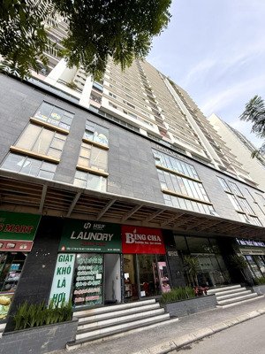 cần bán căn hộ rộng nhất toà n03t5 ngoại giao đoàn, tầng đẹp, giá tốt, chủ thiện chí