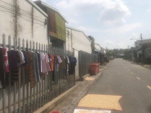 cần bán gấp dãy trọ 60 phòng, 20x38m diện tích 773m2 ngay chợ đệm, thu nhập 120tr/tháng, giá 890tr