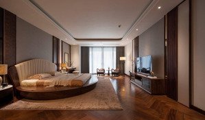 trần quốc hoàn nhà ở sướng 70m² 6 tầng 29 tỷ