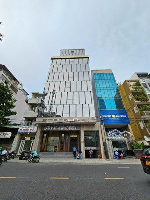 cho thuê tòa nhà mới 16 18a nguyễn đình chiểu phường dakao quận 1 .