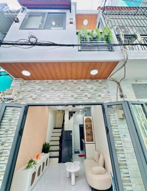 HẺM Ô TÔ, 2 Tầng SD 30m2, P5 Phú Nhuận, chỉ 3.05ty còn TL