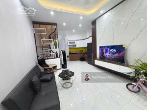 bán nhà riêng chính chủ thụy khuê tây hồ, gần phố, rất gần ô tô, trước nhà thoáng sáng 38m2*5t