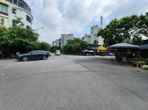 giảm 700 tr 50 m2, c4, trục chính vạn phúc, đường đôi, đối diện trường vạn bảo