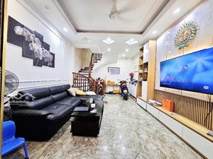 15m oto, an ninh tốt- sát minh khai-35m-hơn 6 tỷ