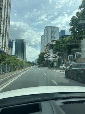 bán nhà trung tâm cầu giấy, phân lô ô tô tránh, vỉa hè, pháp lý đầy đủ, thang máy