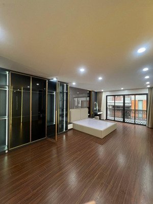 chính chủ bán nhà 7 tầng thang máy, 68m2 mt mênh mông, ô tô vào nhà, ở sướng, kd đỉnh cao, lĩnh nam