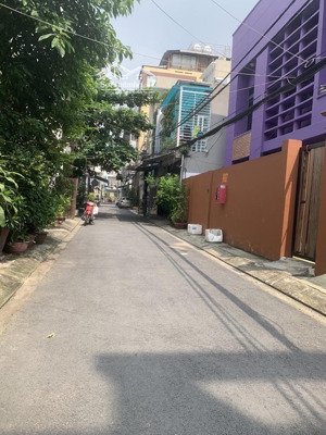 nhà riêng bán tại lý phục man, bình thuận, q7, tp. hcm, 18,5 tỷ, 233,6m2 giá siêu hời