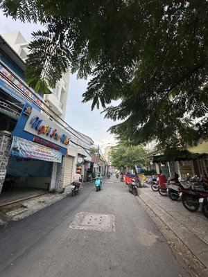 bán nhà c4 cũ mặt tiền đường số, đỗ xuân hợp, đh văn hoá - phước long b - 5.2x22 - chỉ 67tr/m2