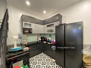 đỉnh nóc! thái thịnh, ngõ to thoáng sáng, dân xây chắc chắn, 47m2, mặt tiền 4,5m chỉ 7. x tỷ