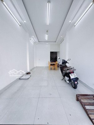 bán nhà hxh - bình chánh- ngang 4m nhỉnh 5 tỷ