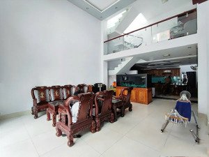 bán nhà riêng tại nghĩa phát, 23 tỷ, 220 m2, giá ưu đãi hot