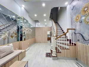 nhà đẹp hẻm xe hơi 6m, đường lâm văn bền, dt 4x15m, 2 lầu, 1st, 3pn, 3wc, giá 22tr/tháng