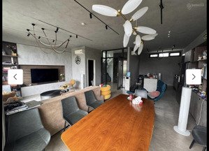 nóng. lk 40 xuân la. 100m2 x mt 8m. 7 tầng thang máy. gara 2 ô tô. vỉa hè. ô tô tránh. giá 40.5 tỷ