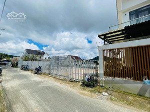 giá chỉ 35 triệu/ m2 cho 1 lô đất bl 205m2 đà lạt ngay cv ánh sáng