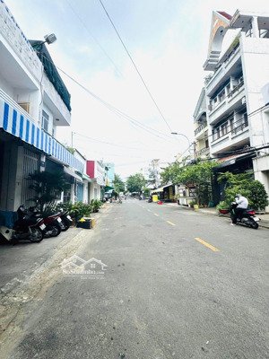 căn góc 2 mặt tiền đường 15m lê đình thám (4mx14m)_ cấp 4 [giá 7.8 tỷ]