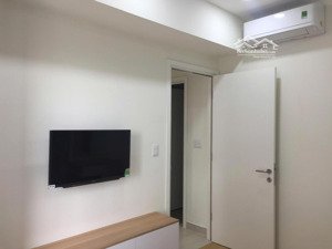 cho thuê căn hộ 2pn chung cư masteri thảo điền, giá 20tr net, nhận nhà ngay đầu tháng 11.