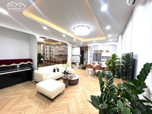 bán cc hpc landmark 105, 7,7 tỷ, 112m2, 3pn, 2wc, đầy đủ tiện nghi hàng hot chỉ với