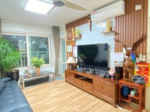 căn booyoung ct4 đường vũ trọng khánh 3 phòng ngủ có diện tích mặt sàn là 96 m2.