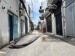 9,5t - nhà 3 tầng 4,5x22m hẻm xe hơi đường quang trung, phường 11 quận gò vấp. ngay trung tâm