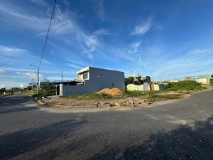 bán rẻ lô góc 166m2- 2 mt đường 7m5- view sông- kđt hòa quý, gần võ chí công, ngũ hành sơn- 6,8 tỷ