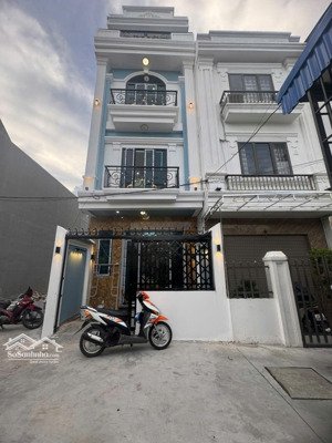 bán nhà 4 tầng độc lập sân cổng tại đằng hải