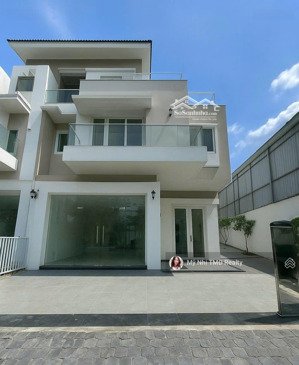 cho thuê nhà phố - văn phòng mặt tiền liên phường - lucasta mới xây vào ở ngay