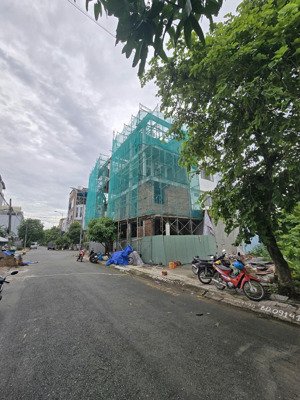 bán mặt tiền phạm công trứ 7*14m 16 tỷ