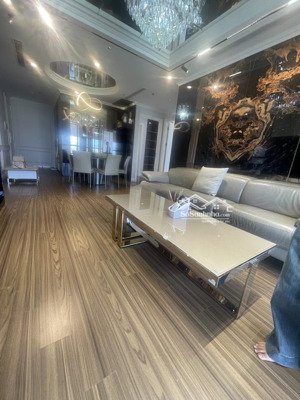 bán chung cư cao cấp vinhomes west point phạm hùng tầng trung căn góc 3 ngủ nhình 10 tỷ.