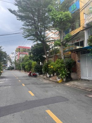 siêu phẩm ngang 4.65m mặt tiền đường 13m khu họ lê q. tân phú 74m2 giá chỉ 9.9 tỷ