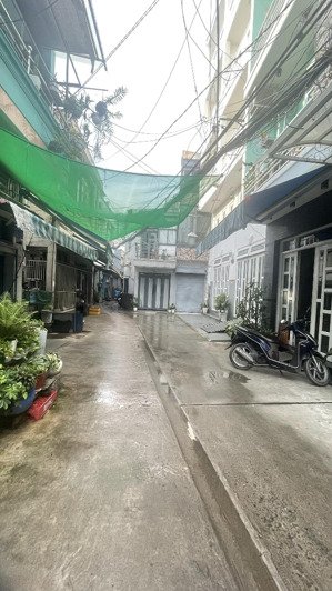 nhà chính-bán nhà 1 trệt 1 lầu đường trần xuân soạn, p. tân hưng, q7