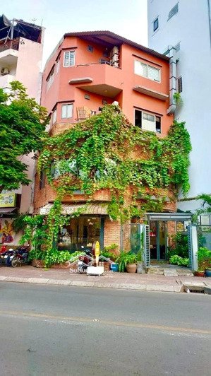 nhà 4 tầng mặt tiền trường sa, quận 3, kinh doanh nhiều ngành, nhận diện thương hiệu