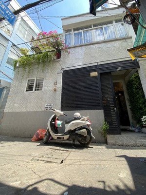 chính chủ bán nhà hxh trần văn khánh, q7 trệt lầu, 3pn, 56m2 5,2 tỷ