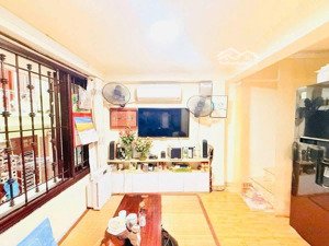 vi p an dương - 6 tầng dân xây - 1 nhà ra phố - giá 5,6 tỷ căn nhà toạ lạc vị trí vô cùng đ