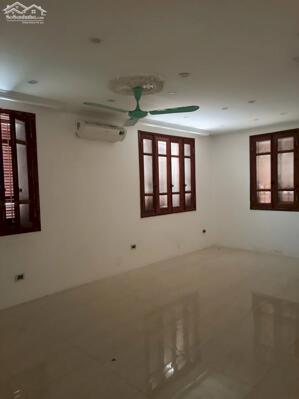 Cho thuê biệt thự ở Phạm Văn Đồng 200m2 x 4,5 tầng làm khách sạn, CHDV, Homestay