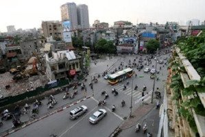 cho thuê mbkd nhà mặt phố trương định,tổng dt:600m2 bao gồm bên trong nhà 4 tầng,giá thuê 110tr