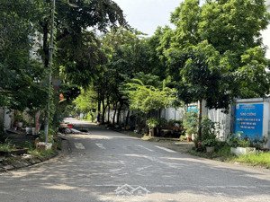 nhỉnh 10ty sở hữu mảnh đất khu đô thị tái định cư kiến hưng , hà đông, hn