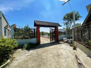 bán nhà vườn 6698m2 (300 thổ) ở tân trụ 7ty