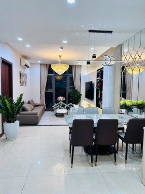 chính chủ tôi bán căn hộ tầng 30 hpc landmark 105 tố hữu- lê văn lương kéo dài. 110m2, 3pn, 2vs