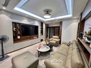 [siêu hiếm] bán nhà bách khoa, mới đẹp long lanh, thang máy vi vu, 3 bước ra phố, 41m, nhỉnh 9tỷ.