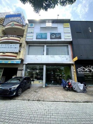 cho thuê nhà mặt tiền điện biên phủ - bình thạnh - sàn suốt - có thang máy.