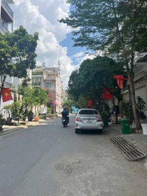 cho thuê nhà ngay chung cư dream home, p14, gò vấp. 4pn,5wc. giá chỉ 15tr.