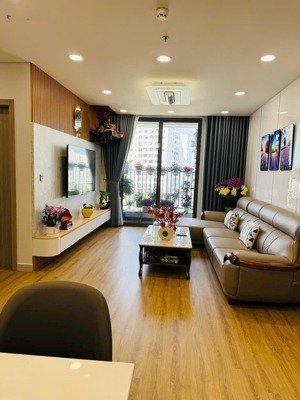 sắp hết lãi bank cần bán gấp căn 89m2 trục k5 tầng trung siêu đẹp