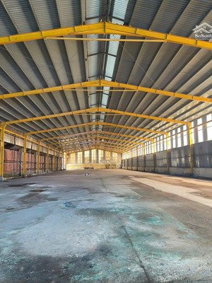 cho thuê xưởng 3300m2. pccc vách tường thẩm duyệt. gần khu cn tân bình, cổng xanh, phú giáo
