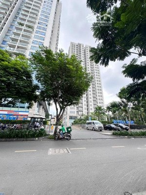 bán nr 3pn 2wc 53m2 tại thành thái, q10, hcm giá 10,5 tỷ