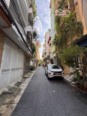 bán nhà yên lạc 41m 4 tầng phân lô bàn cờ ô tô tránh đỗ cửa nhỉnh 13 tỏi vị trí hiếm