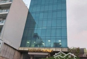 bán nhà mặt phố giảng võ, dt 150m2 x 3 tầng, mặt tiền 7m, giá 70 tỷ.